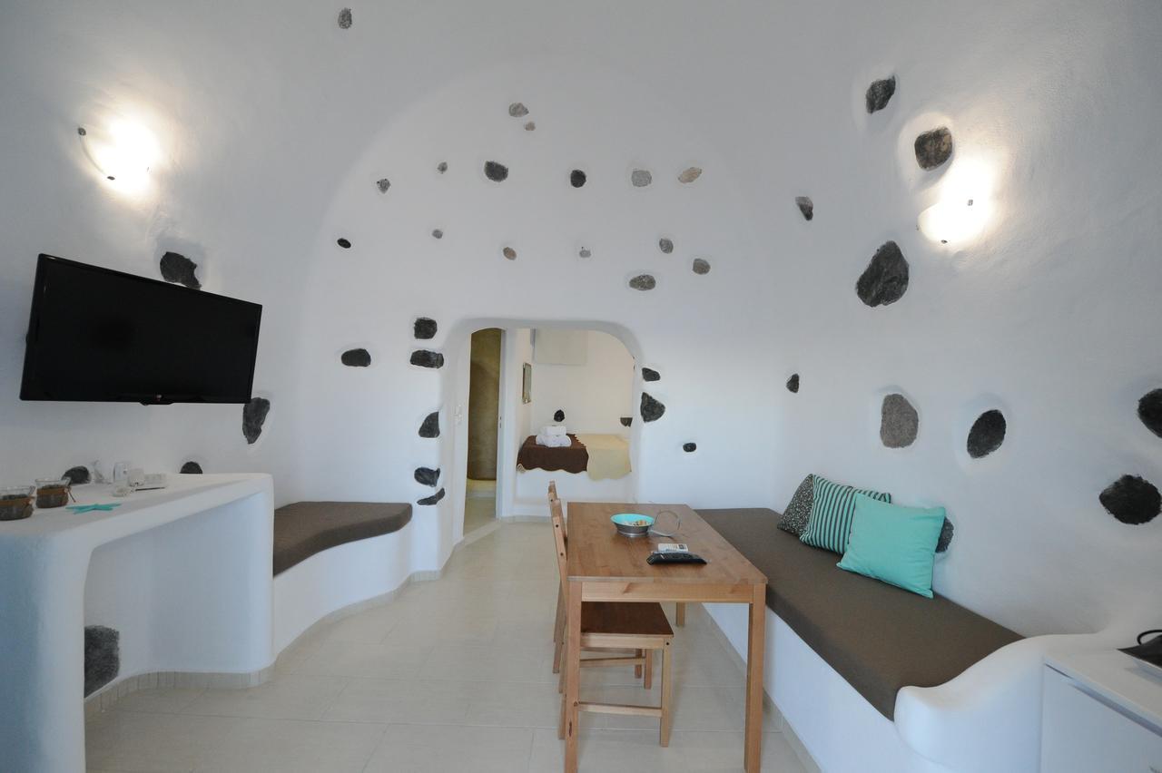Manias Fira Residences Fira (Santorini) Exterior foto