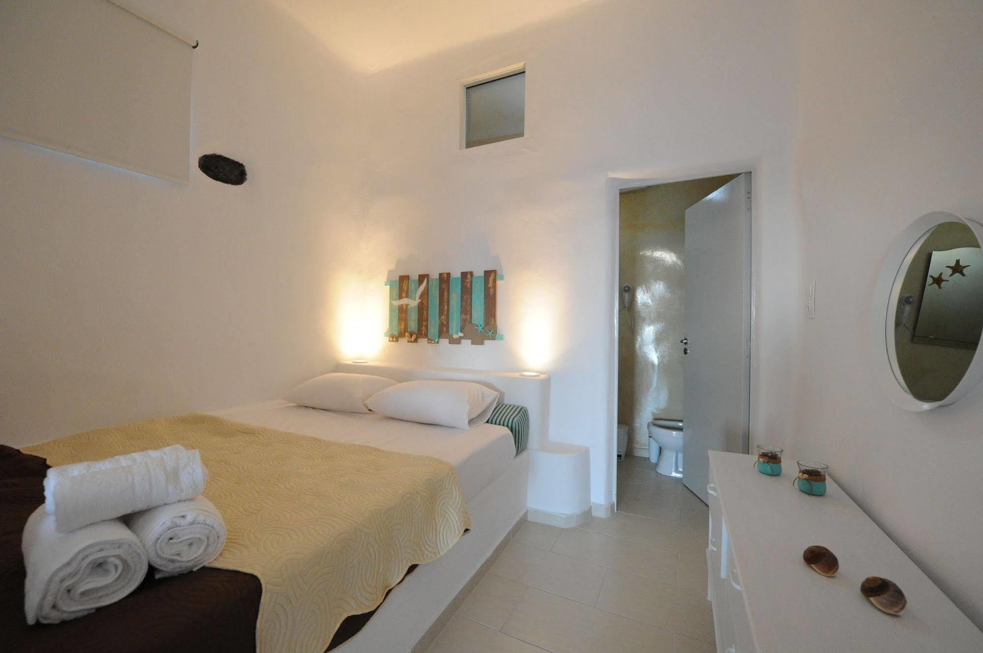Manias Fira Residences Fira (Santorini) Exterior foto